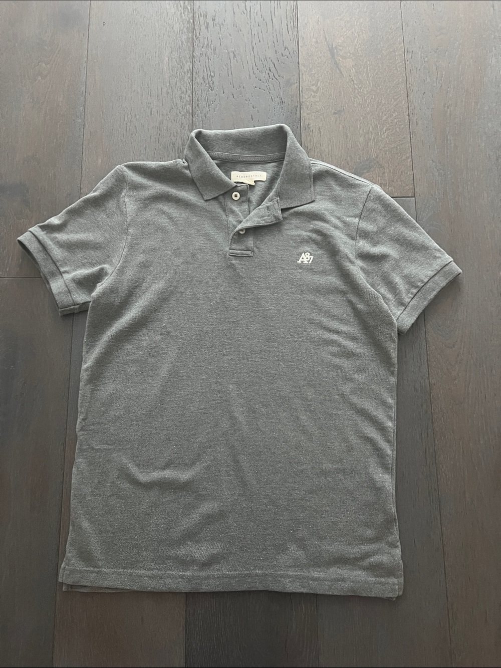 Aeropostale Men's Gray Polo Shirt with Chest Logo